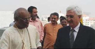 Madhu Pandit das, Dr. Shankar Dayal Sharma