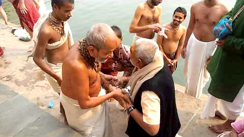 Radhakunda Babajis